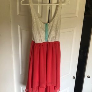Daytrip White and coral dress